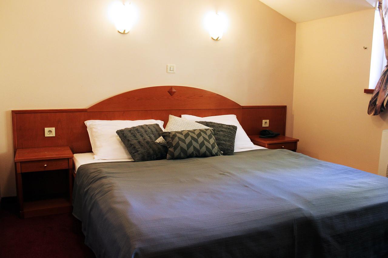 Hotel Lagus Gornji Kneginec Eksteriør billede